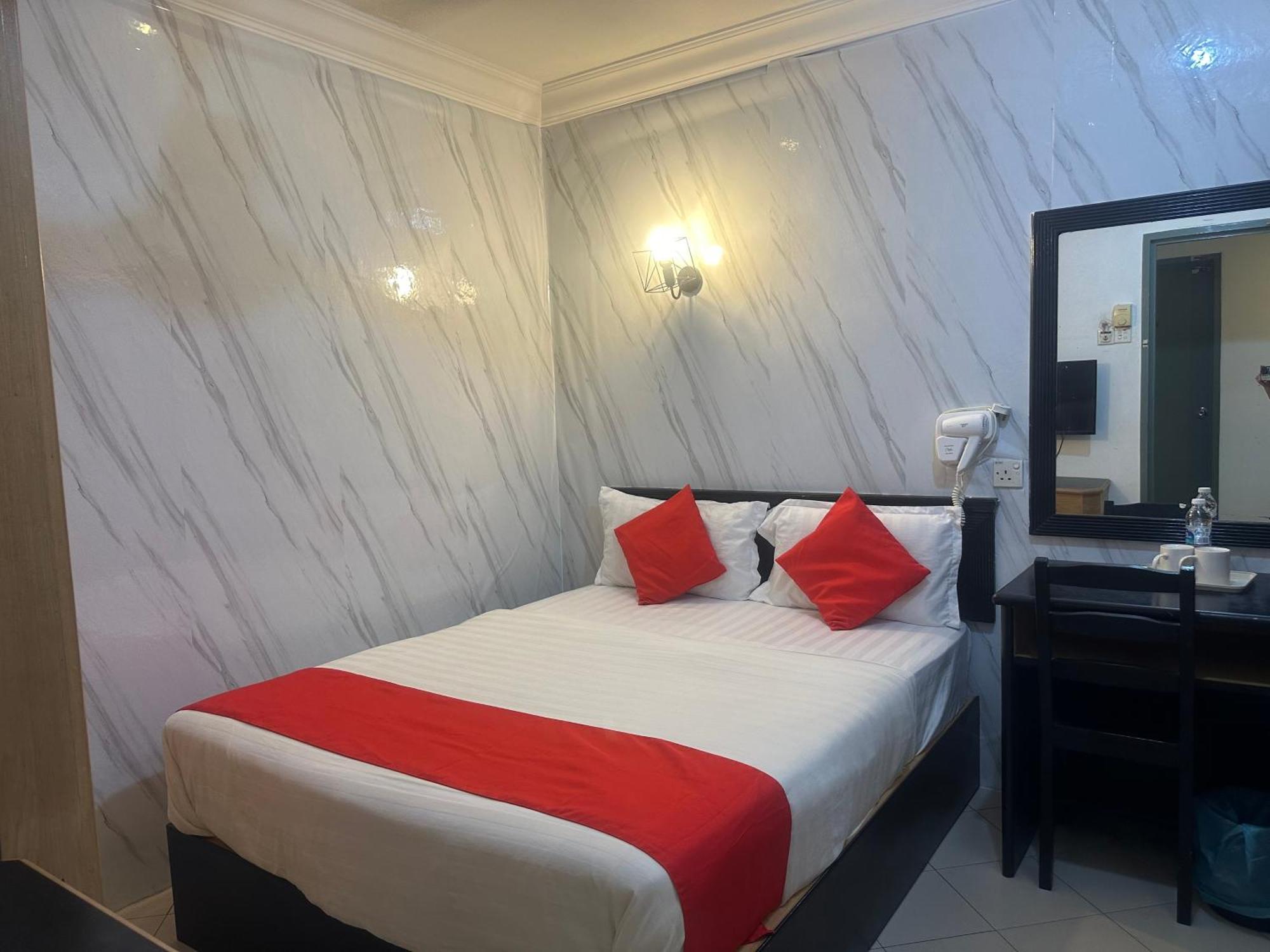 V Hotel Teluk Intan Εξωτερικό φωτογραφία