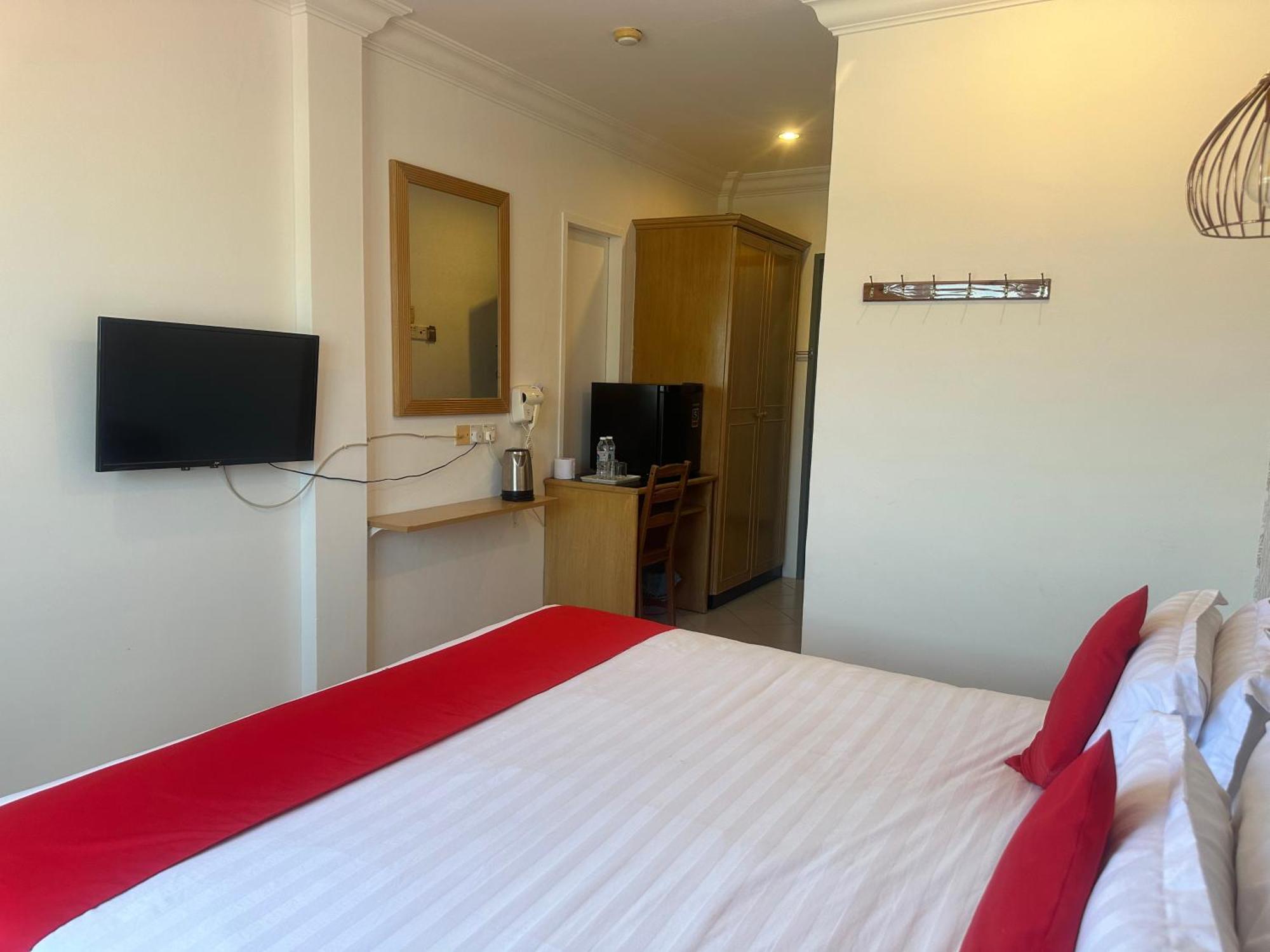 V Hotel Teluk Intan Εξωτερικό φωτογραφία